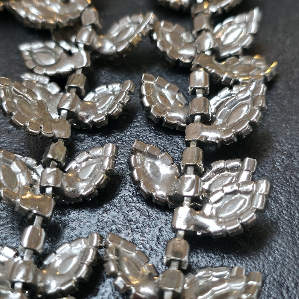 Vintage Kenneth Jay Lane Blue Crystal Flower Collar Necklace - Picture 9 of 11